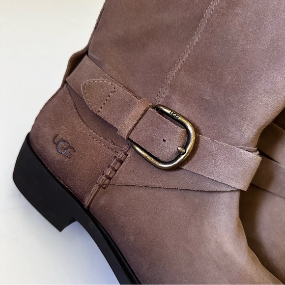 Ugg Reeza Boots - Picture 5 of 7